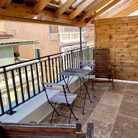 Les Chambres Tropeziennes Sanary-sur-Mer Exterior photo